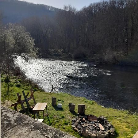 Les Roches Chambre D'Hotes Servant Exteriér fotografie