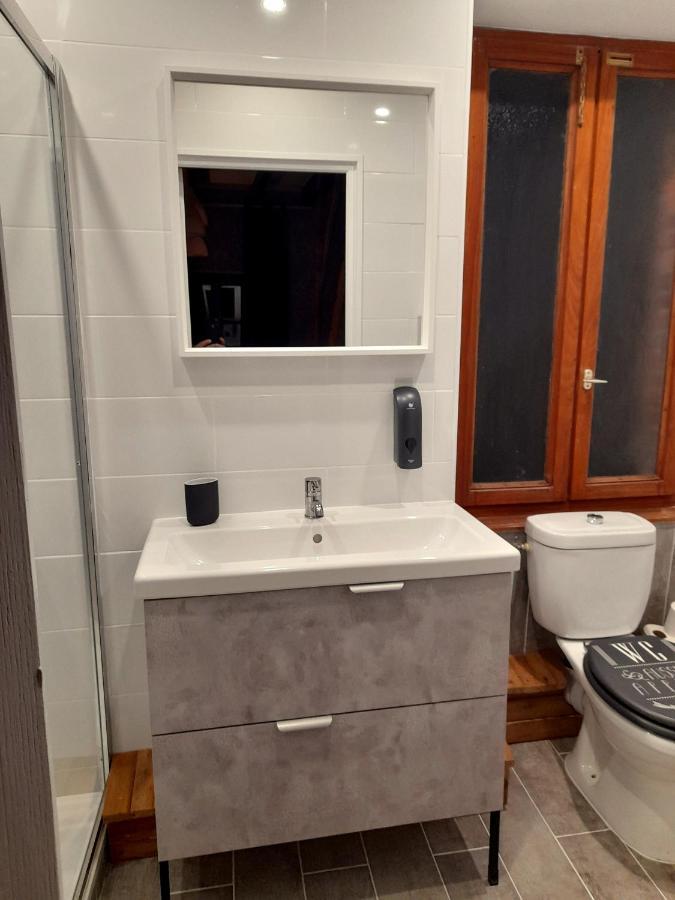 Les Roches Chambre D'Hotes Servant Exteriér fotografie